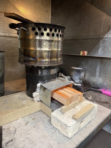 Testing improvements on a Bosch rocket stove